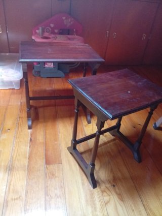 Pack 2 mesas auxiliares de madera.