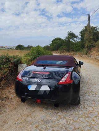 Nissan 370Z 2011 impecável