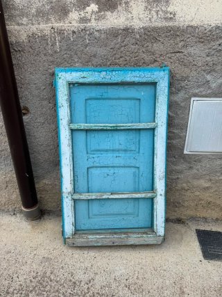 Puertas y ventanas antiguas