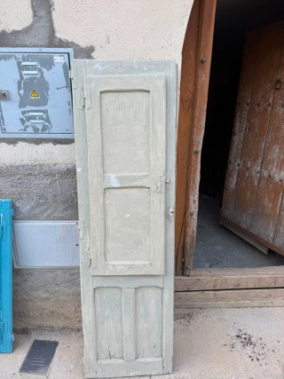Puertas y ventanas antiguas