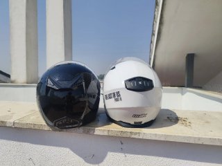 Pack de cascos de moto