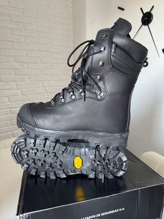 * 45 Botas FAL Frío Extremo goretex caza montaña