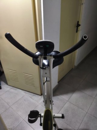Bicicleta Estática BH Tecnovita Open&Go Plegable