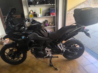 BMW F800 GS Negra Octubre 20XX