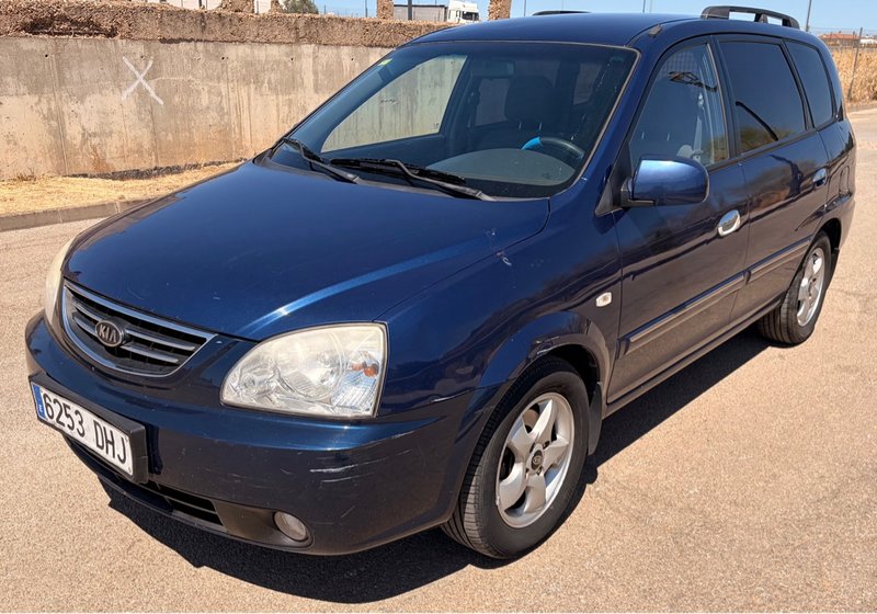 KIA Carens 2005 - foto 1