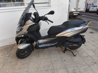 Piaggio MP3 Trike Negro/Plateado