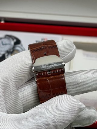 Tissot Heritage Navigator Orologio Uomo