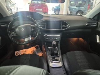 Peugeot 308 2018