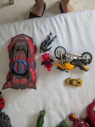 lote o venta separada juguetes baratos (Mas fotos)