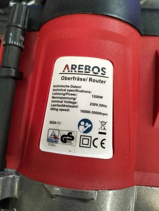 Fresadora Arebos 1200W + 12 brocas + maletín