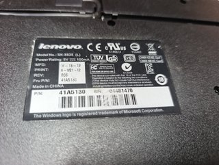 Teclado Lenovo SK-8825 USB Para Restaurar