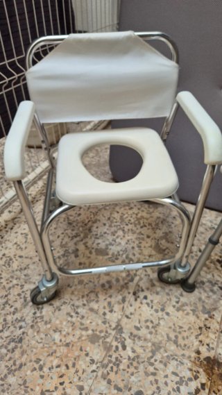 Silla de ducha con ruedas/WC + silla de ducha