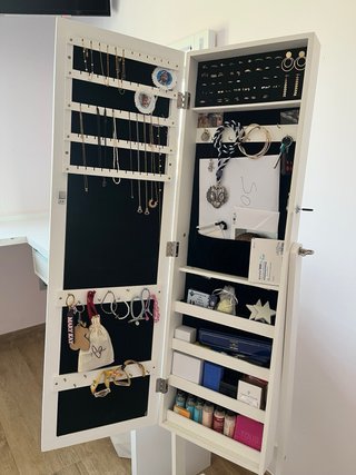 Espejo joyero de cuerpo entero con gran capacidad
