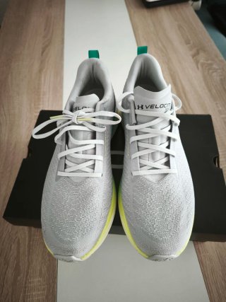 Zapatillas Under Armour Velociti SPD