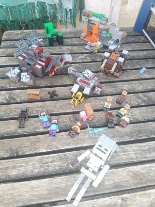 Lego Minecraft Figuras, accesorios i sets.
