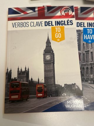 pack de revistas con sus libros de ingles