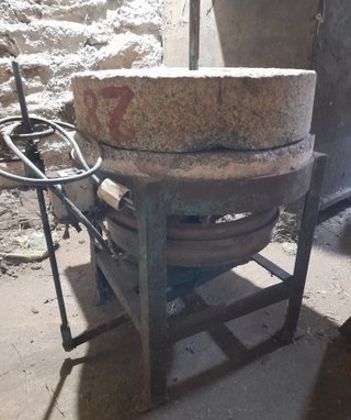 Molino eléctrico para cereales
