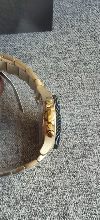 Reloj Armani Exchange AX1511 Dorado