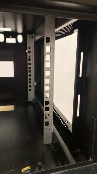 Armario Rack Pared 19” Servidor Datos