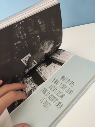 Libro Cosas no aburridas para ser mar de feliz.