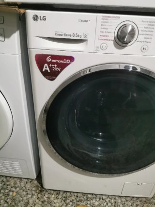 Lavadora LG 8.5 kg Direct Drive Steam