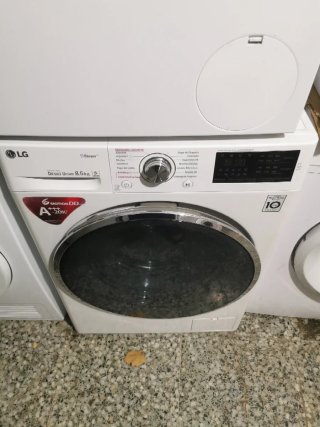Lavadora LG 8.5 kg Direct Drive Steam
