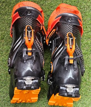 Bota Atomic Backland Carbono 26-26.5