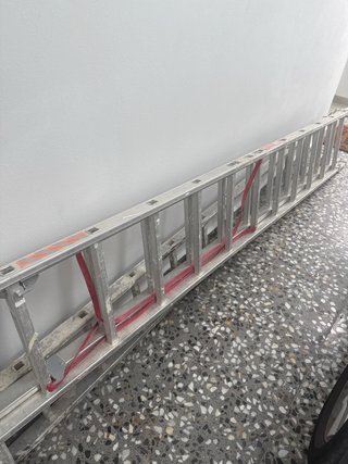 Escalera 3 tramos 11 peldaños 3m