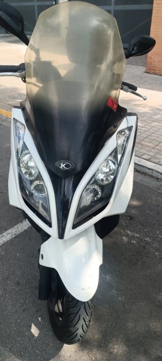 Kymco Superdink 125cc Maxi Scooter