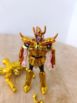 Saint Seiya Scorpio muñeco figura caballeros zodia