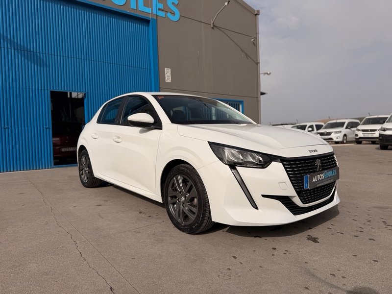 Peugeot 208 2022, foto 2
