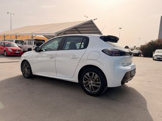 Peugeot 208 2022
