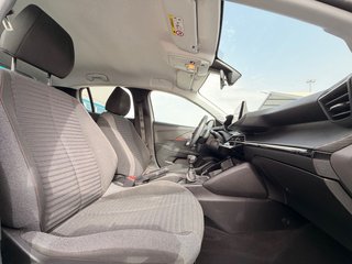 Peugeot 208 2022