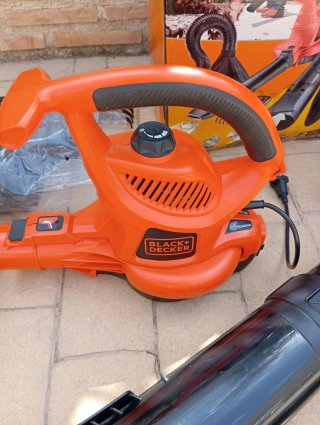 Sopladora Black+Decker 3000W