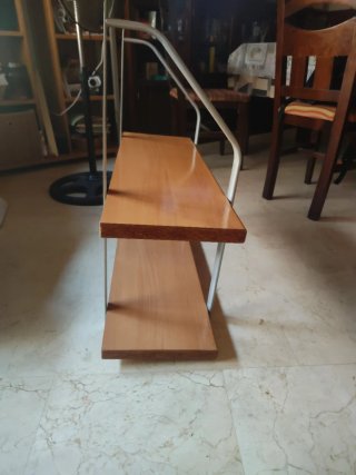 Estantería de pared madera y metal