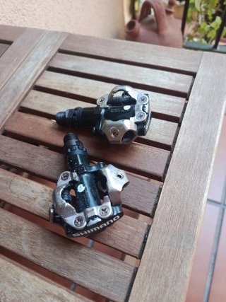 Pedales Shimano PD-M520