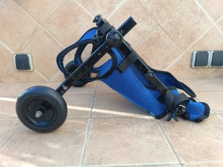 Silla de ruedas para perros y gatos (azul)