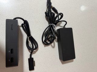 Microsoft Surface Dock Station Redmond
