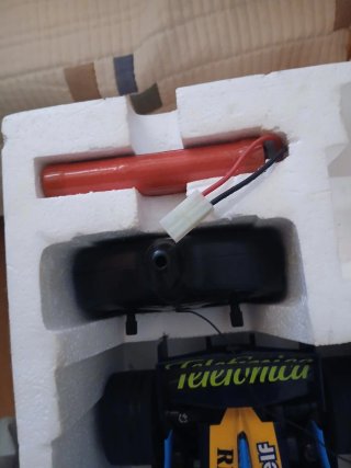 Coche RC Renault F1 Team Nikko