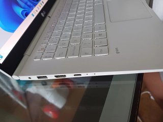 Portátil LG i5