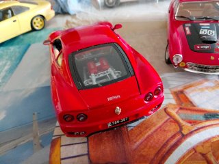 Coches a escala 1:18