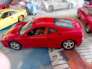 Coches a escala 1:18