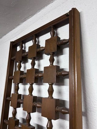 Mueble divisor de madera