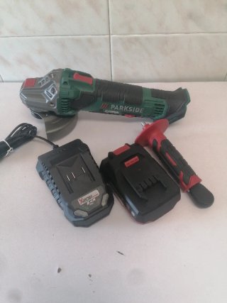 Amoladora Angular Parkside 20V + Batería