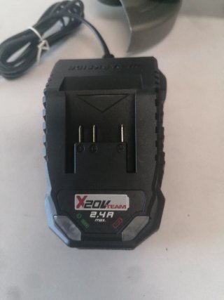Amoladora Angular Parkside 20V + Batería