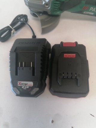 Amoladora Angular Parkside 20V + Batería