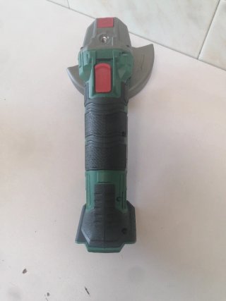 Amoladora Angular Parkside 20V + Batería