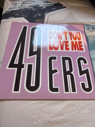 Vinilos C'est Magnifique y Don't You Love Me