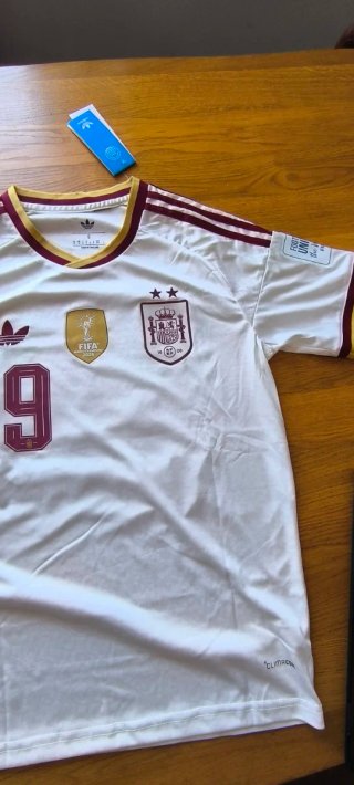 CAMISETA Y PANTALÓN Selección Española Talla S