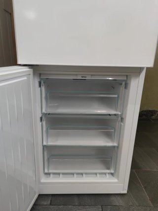Frigorífico Liebherr 200x60cm A++ Garantía y envío